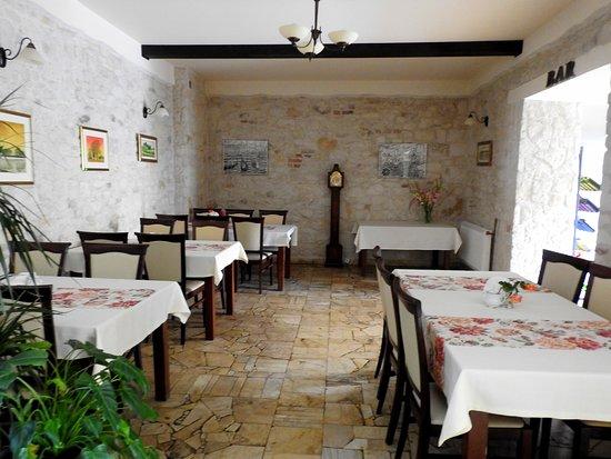 SEROKOMLA Restauracja